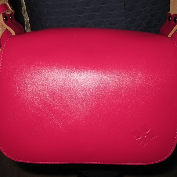 Patricia Nash Amerina Guitar Strap w/Flora studs Leather Cross-body NWT Fuchsia - Picture 3 of 16